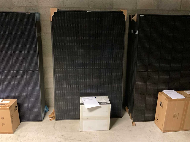 Onyx 445 growatt 3600 tl-xh hybrid zonnepaneel set (9x) - afbeelding 1 van  3