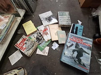 Oorlogsboeken - afbeelding 1 van  4