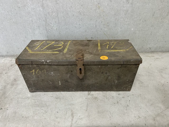 Opbergkist metaal 56x22x22 - afbeelding 1 van  3