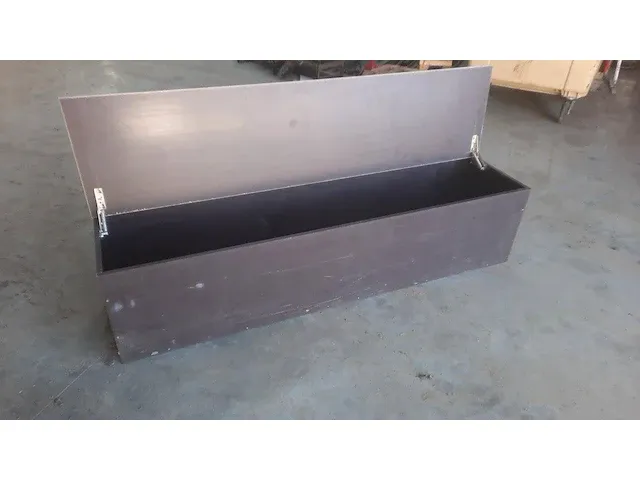 Opbergkoffer 1.90x0.45x0.45m - afbeelding 1 van  1