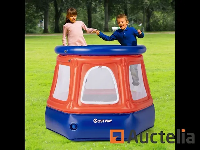 Opblaasbare trampoline voor kinderen met veiligheidsnet - afbeelding 5 van  8