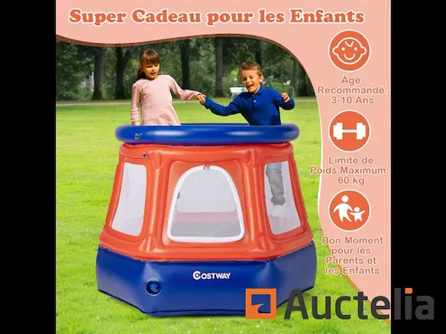 Opblaasbare trampoline voor kinderen met veiligheidsnet - afbeelding 7 van  8