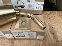 Opbouw hoofddouche dornbracht en 6x handdoekhouder - afbeelding 4 van  8