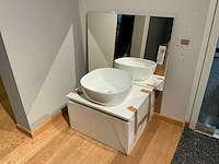 Opbouw wastafel + onderkast + spiegel - afbeelding 1 van  4