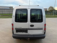 Opel - 2003 - combo - personenauto - afbeelding 3 van  32