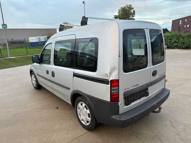Opel - 2003 - combo - personenauto - afbeelding 6 van  32