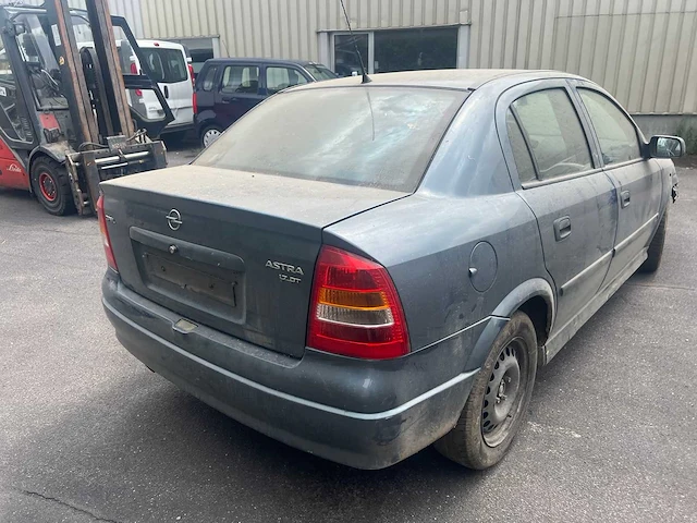 Opel - 2004 - astra - personenauto - afbeelding 14 van  14