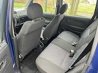 Opel - 2005 - agila - personenauto - afbeelding 7 van  18