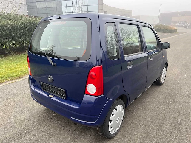 Opel - 2005 - agila - personenauto - afbeelding 16 van  18