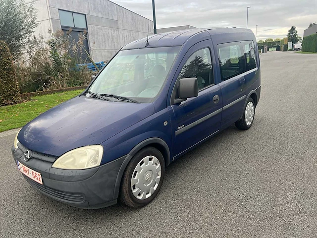 Opel - 2007 - combo - personenauto - afbeelding 5 van  24