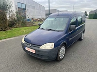 Opel - 2007 - combo - personenauto - afbeelding 12 van  24