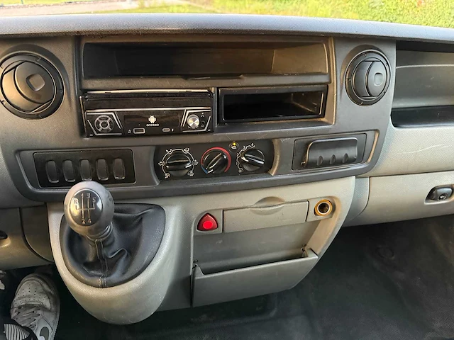 Opel - 2007 - movano - bestelwagen - personenauto - afbeelding 16 van  30