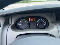 Opel - 2008 - vivaro - ambulance - personenauto - afbeelding 11 van  32