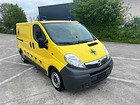 Opel - 2008 - vivaro - ambulance - personenauto - afbeelding 23 van  32