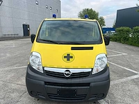 Opel - 2008 - vivaro - ambulance - personenauto - afbeelding 27 van  31