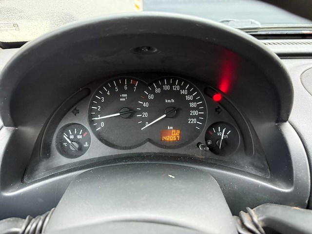 Opel - 2009 - combo - personenauto - afbeelding 9 van  21