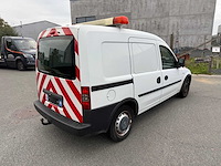 Opel - 2009 - combo - personenauto - afbeelding 18 van  21