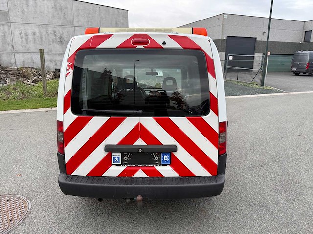 Opel - 2009 - combo - personenauto - afbeelding 21 van  21