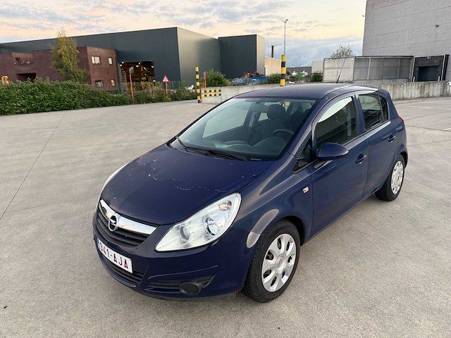Opel - 2009 - corsa - personenauto - afbeelding 17 van  23
