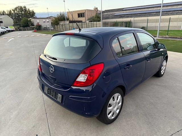 Opel - 2009 - corsa - personenauto - afbeelding 23 van  23