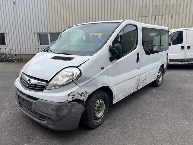 Opel - 2009 - vivaro - personenauto - afbeelding 4 van  10
