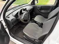 Opel - 2010 - combo - personenauto - afbeelding 2 van  19