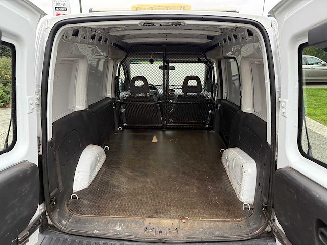Opel - 2010 - combo - personenauto - afbeelding 3 van  19