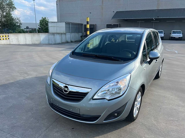 Opel - 2012 - meriva - personenauto - afbeelding 29 van  33