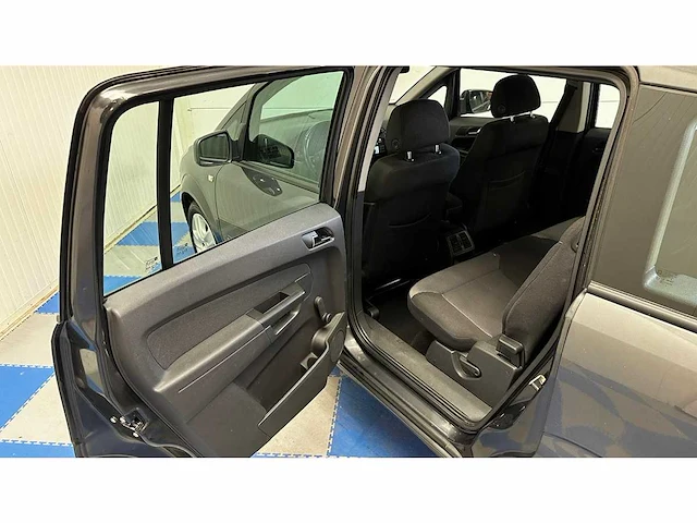 Opel - 2012 - zafira - personenauto - afbeelding 10 van  38