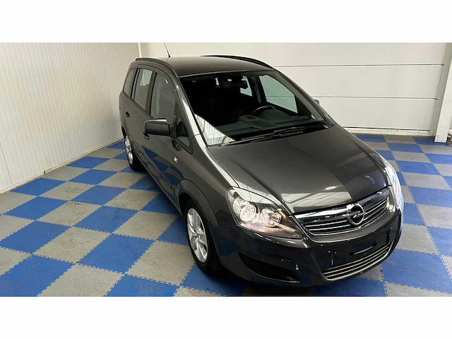 Opel - 2012 - zafira - personenauto - afbeelding 12 van  38