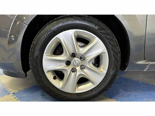Opel - 2012 - zafira - personenauto - afbeelding 25 van  38