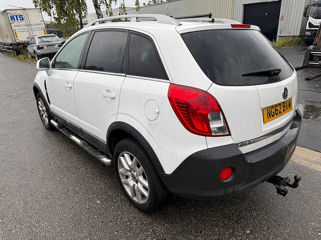 Opel - 2013 - antara - 4x4 - personenauto - afbeelding 16 van  18
