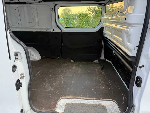 Opel - 2015 - vivaro - personenauto - afbeelding 13 van  36