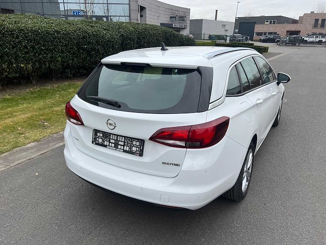 Opel - 2018 - astra sports tourer - personenauto - afbeelding 18 van  19