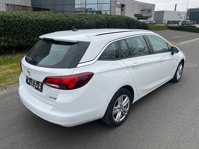 Opel - 2018 - astra sports tourer - personenauto - afbeelding 19 van  19