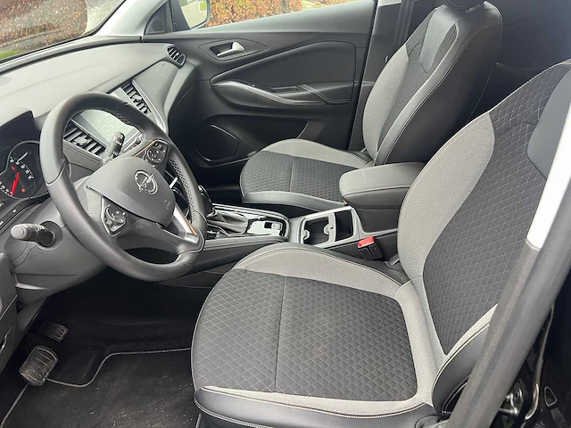 Opel - 2018 - grandland - personenauto - afbeelding 10 van  22