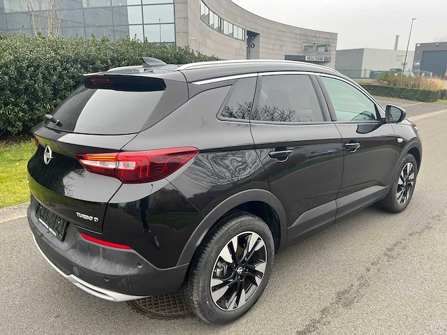 Opel - 2018 - grandland - personenauto - afbeelding 20 van  22