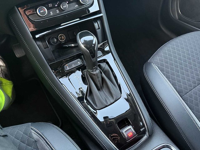 Opel - 2018 - grandland x - personenauto - afbeelding 15 van  23