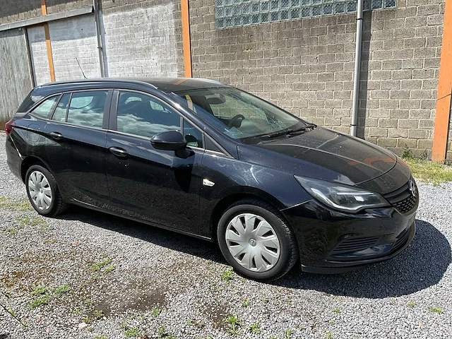 Opel - astra sports tourer - 2017 - personenauto - afbeelding 31 van  35