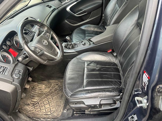 Opel - insignia - 2009 - afbeelding 2 van  16