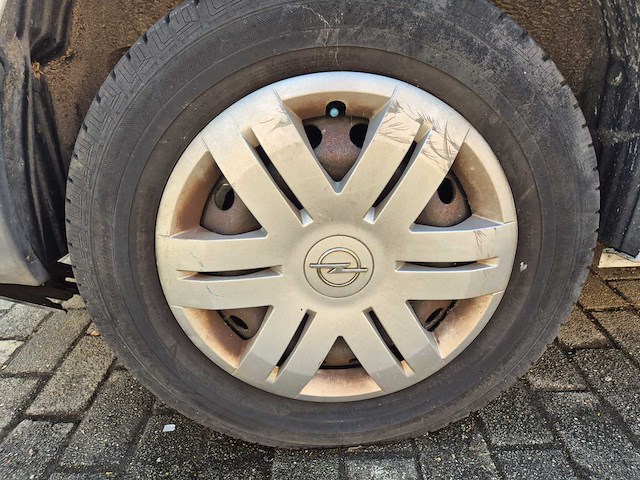 Opel - vivaro - bedrijfswagen - afbeelding 2 van  21