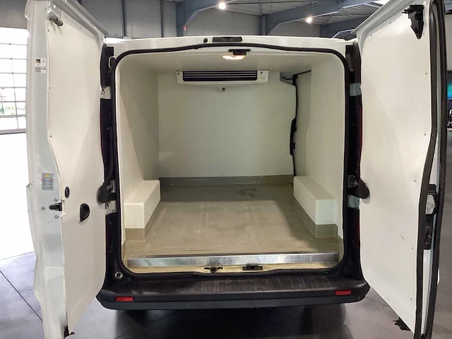 Opel - vivaro - koelwagen - afbeelding 5 van  19