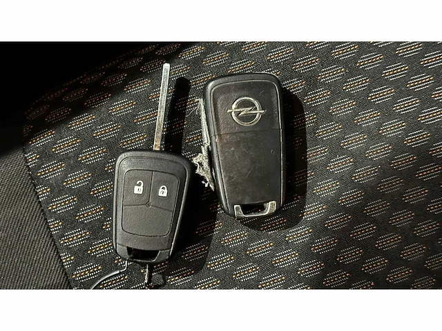 Opel - zafira - 1.6 cdti - personenauto - afbeelding 30 van  50