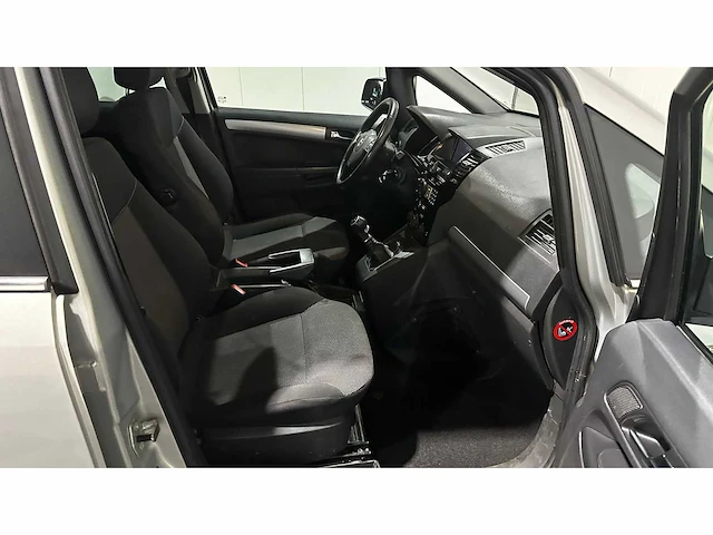 Opel - zafira - 7-zitplaatsen - personenauto - afbeelding 3 van  38