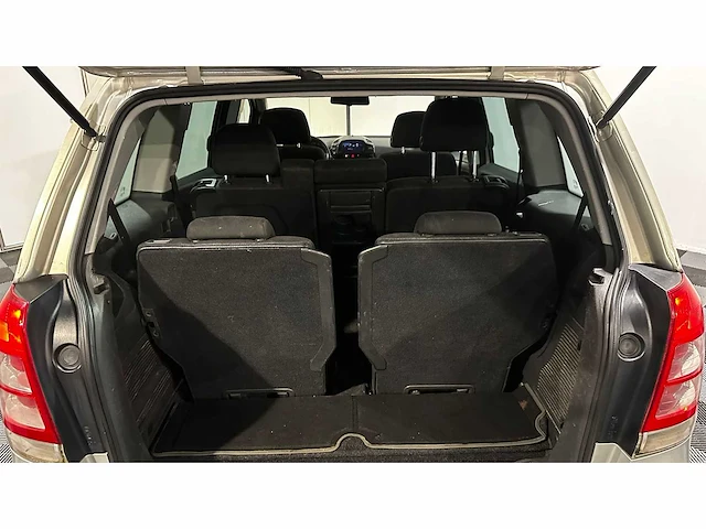 Opel - zafira - 7-zitplaatsen - personenauto - afbeelding 6 van  38