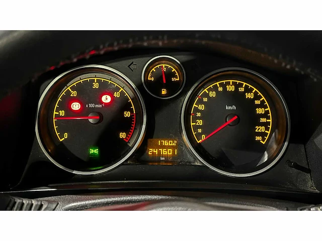 Opel - zafira - 7-zitplaatsen - personenauto - afbeelding 17 van  38