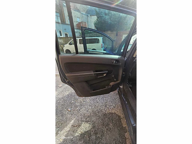 Opel - zafira b - b 1.7 cdti - auto - 2011 - afbeelding 11 van  30