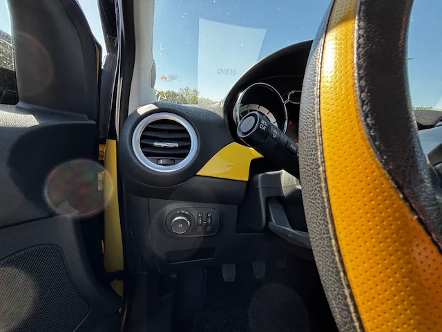 Opel adam 1.2i jam 70, 2015 - afbeelding 14 van  23