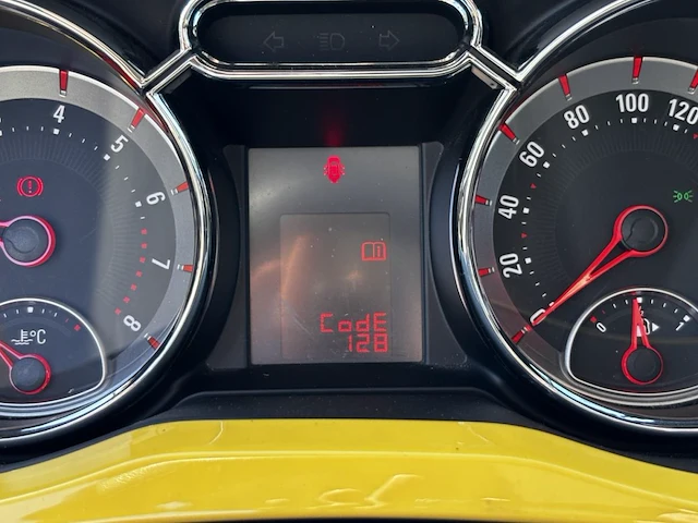Opel adam 1.2i jam 70, 2015 - afbeelding 7 van  23