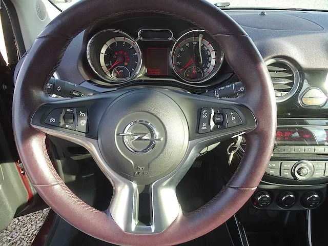 Opel adam 1.4 ecoflex - afbeelding 32 van  52